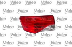Valeo 44912 - PILOTO TRASERO TOYOTA DCHO